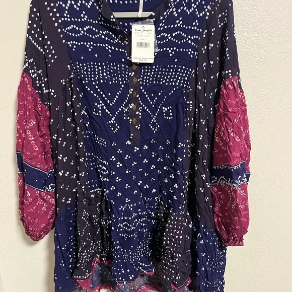 NWT Free People Navy & Magenta Patterned Peasant Top - Picture 1 of 8